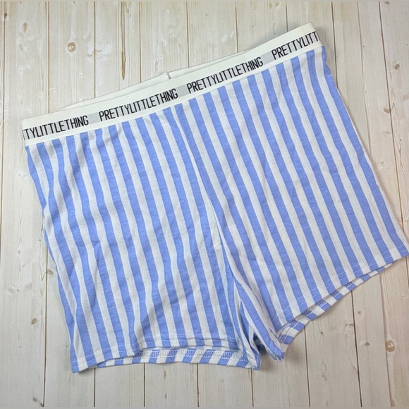 Pretty Little Thing Striped Pajama Shorts in Blue and White Size 10 - Picture 5 of 11